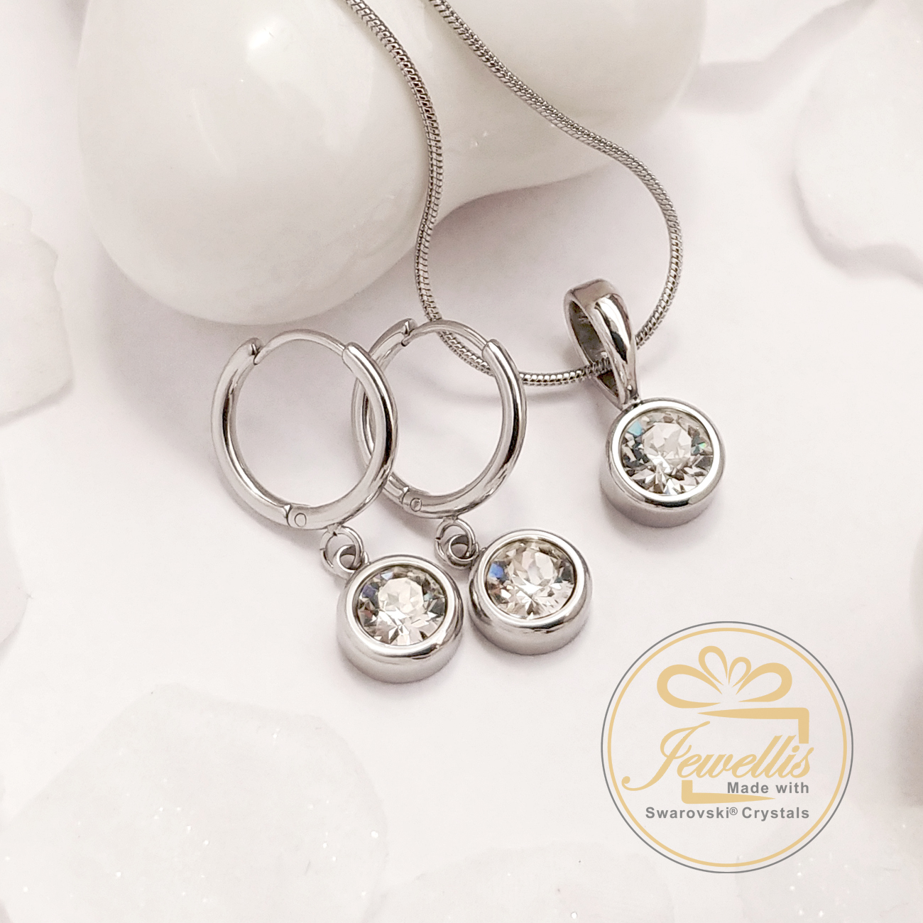 Ocelová sada - náhrdelník a náušnice kruhy s přívěsky s krystaly Swarovski - Sapphire