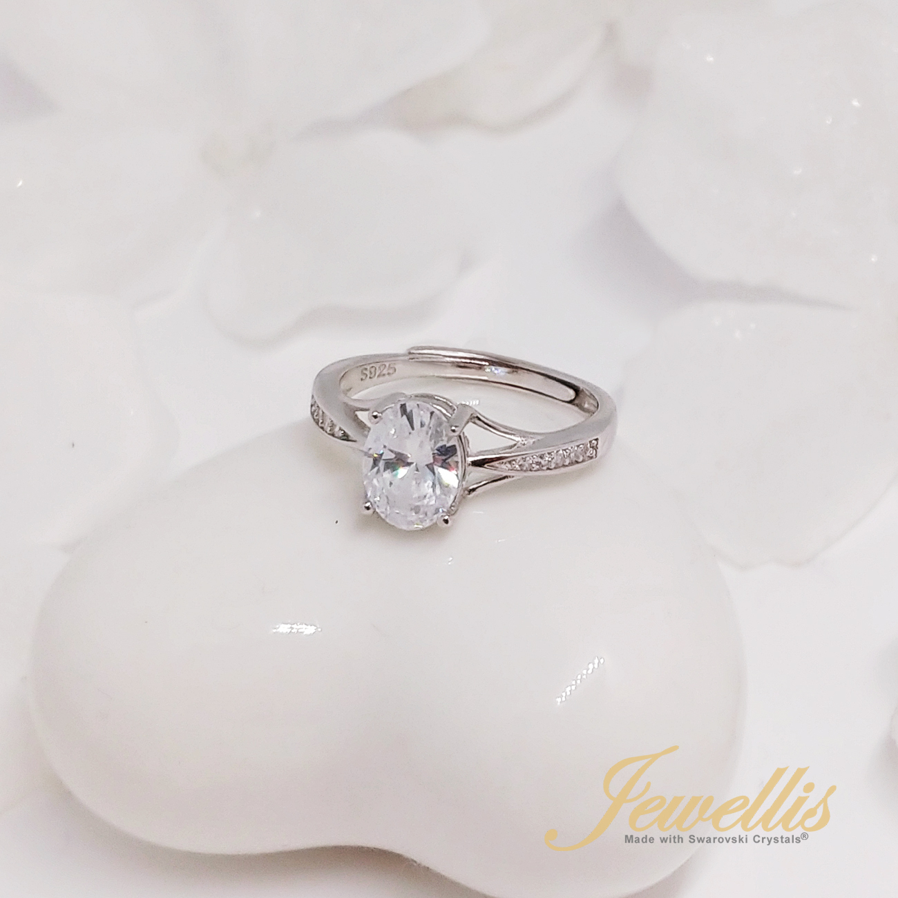 Stříbrný rhodiovaný prsten Princess Oval Zirconia se zirkonem Swarovski - White