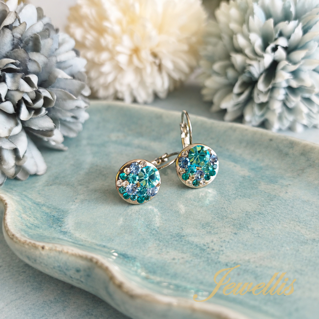 Blue Crystal Mosaic – modré visací náušnice s krystaly