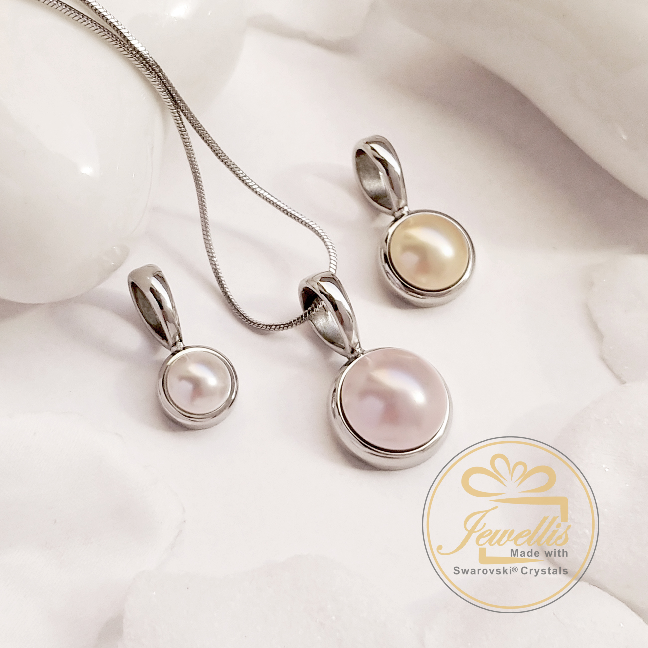 Ocelový náhrdelník s perlou Button Swarovski 8mm - Crystal White