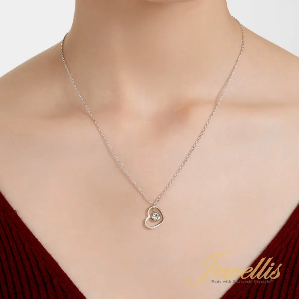 Ocelový náhrdelník Mini Heart ve tvaru srdce s krystalem Swarovski - Crystal F v hodnotě 439 Kč