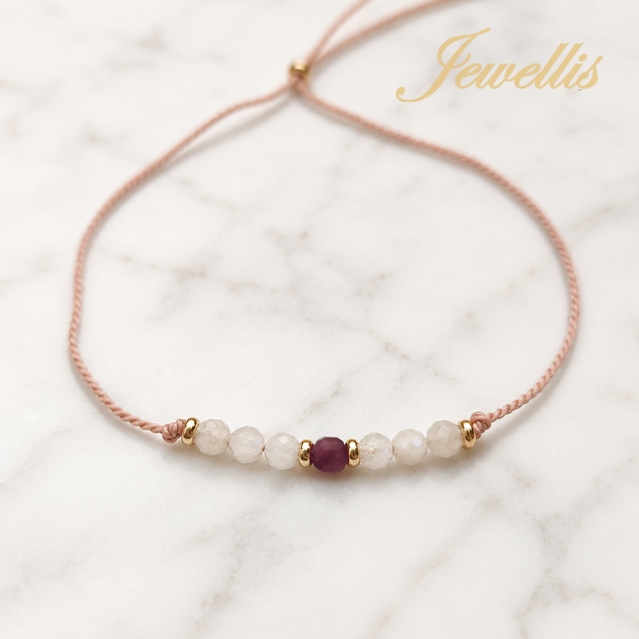Silk Harmony Ruby – Hedvábný náramek s rubínem a měsíčním kamenem | 14K gold filled