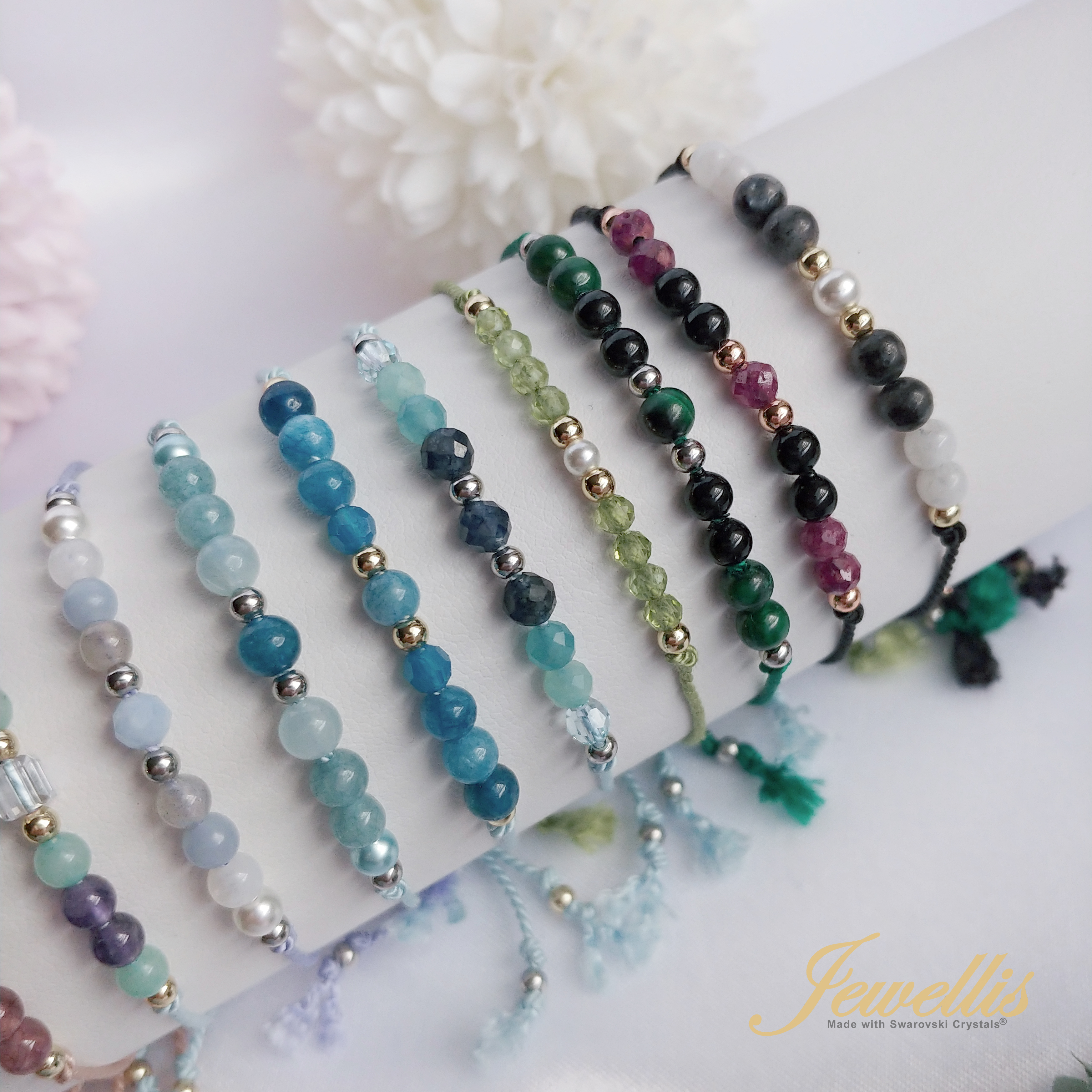 Provázkový náramek z hedvábí s přírodními minerálními kameny na ruku i nohu s ozdobnými korálky a perlami Swarovski 