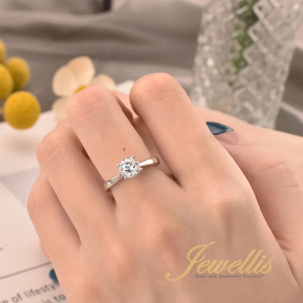 Stříbrný rhodiovaný zásnubní prsten Solitare Deluxe se zirkonem Swarovski Zirconia